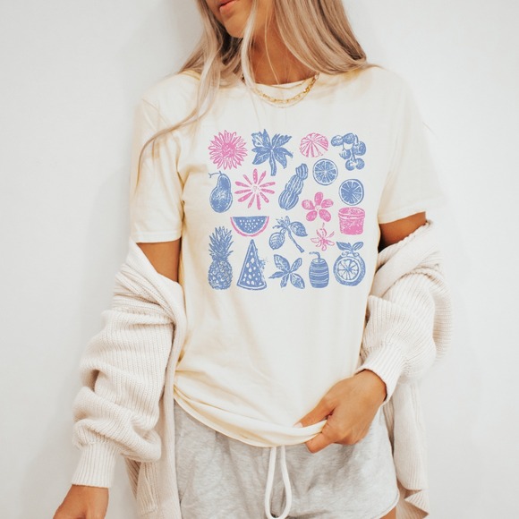 Gildan Tops - Botanical Stamp Graphic Tee Fruit Flower Block Print Style